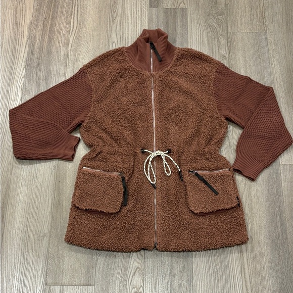 Varley Jacket Westwood Sherpa Brown Teddy Fleece Pockets Full Zip Women’s Size M - Picture 6 of 16